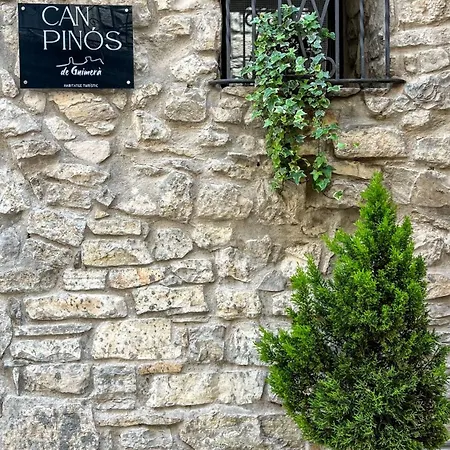 Pinos De * Guimera